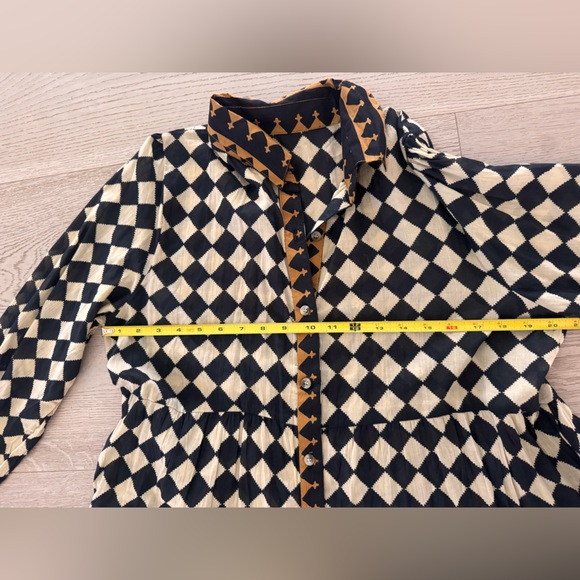 Checkered button down flare dress size small - Picture 4 of 4